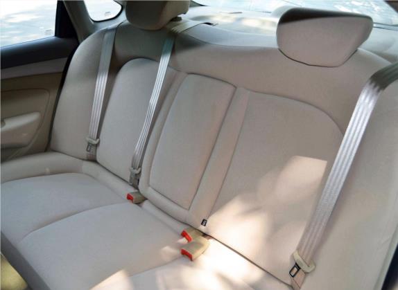 轩逸 2016款 经典 1.6XE 自动领先版 车厢座椅   后排空间
