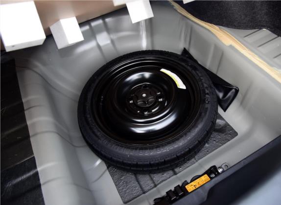 轩逸 2016款 经典 1.6XE 自动舒适版 其他细节类   备胎