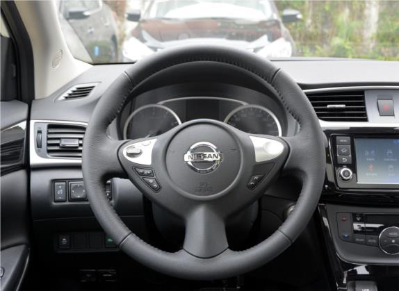 轩逸 2018款 1.8XV CVT智尊版 中控类   驾驶位