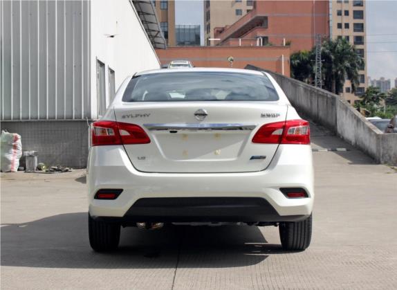 轩逸 2019款 1.8XV CVT智联智尊版 国V 外观   正后