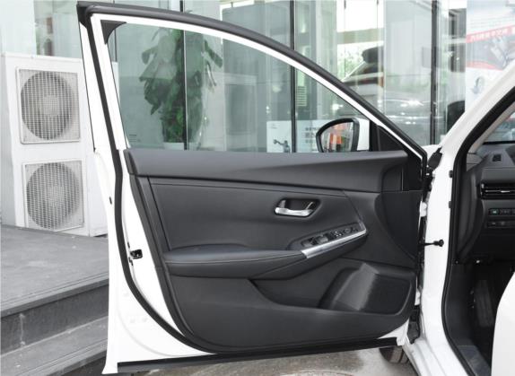 轩逸 2020款 1.6L XL CVT悦享版 车厢座椅   前门板