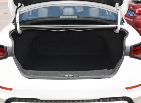 轩逸 2020款 1.6L XL CVT智享版 车厢座椅   后备厢
