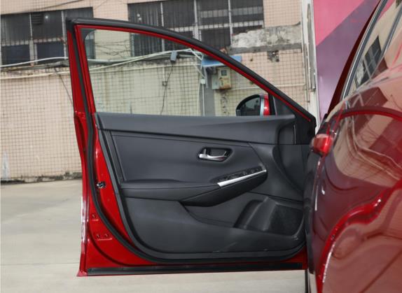 轩逸 2021款 1.6L XL CVT智享版 车厢座椅   前门板