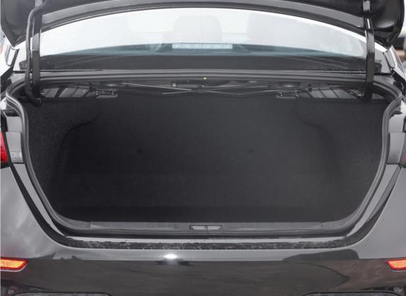 轩逸 2022款 1.6L XL CVT智享版 车厢座椅   后备厢
