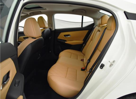 轩逸 2022款 1.6L TOP CVT奢享版 车厢座椅   后排空间