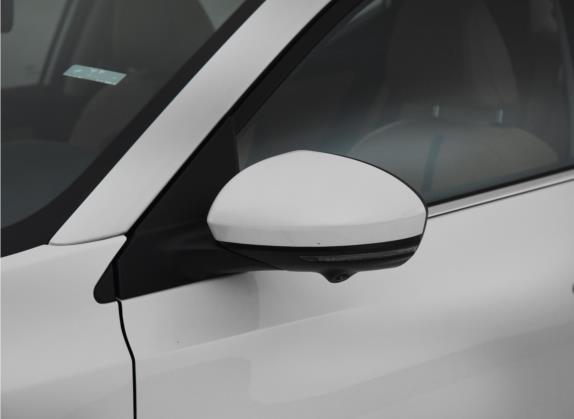 轩逸 2022款 1.6L TOP CVT奢享版 外观细节类   外后视镜