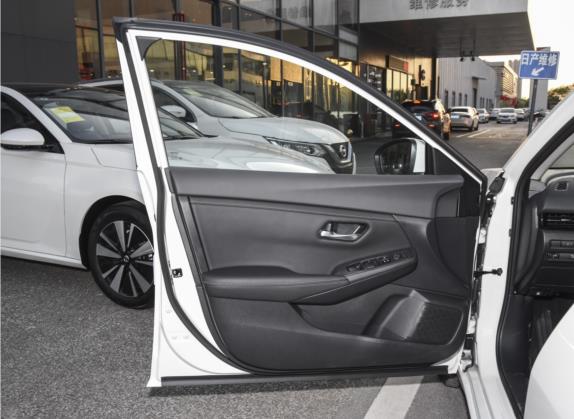 轩逸 2022款 电驱版e-POWER 全电驱大屏版 车厢座椅   前门板