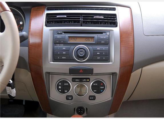 骏逸 2006款 1.8L 自动舒适型 中控类   中控台