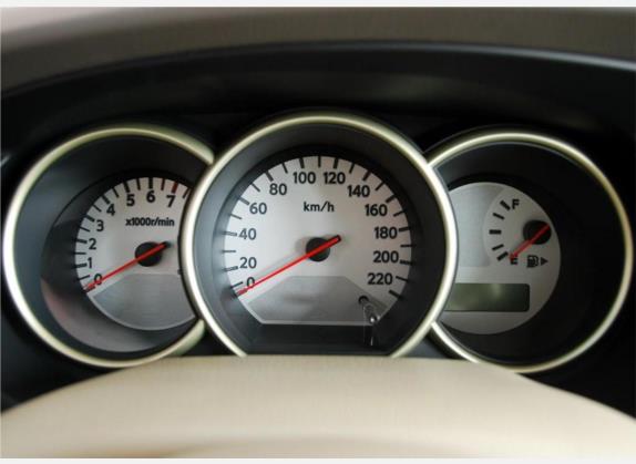 骊威 2010款 劲悦版 1.6L 自动炫能型 中控类   仪表盘