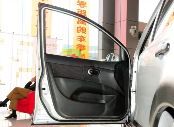 骊威 2010款 劲锐版 1.6L 手动标准型 车厢座椅   前门板