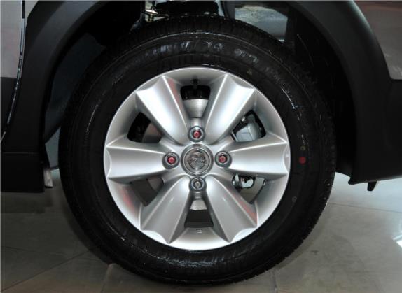 骊威 2010款 劲锐版 1.6L 自动智能型 其他细节类   前轮