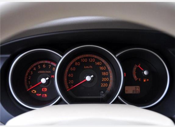 骊威 2010款 劲逸版 1.8L 手动标准型 中控类   仪表盘