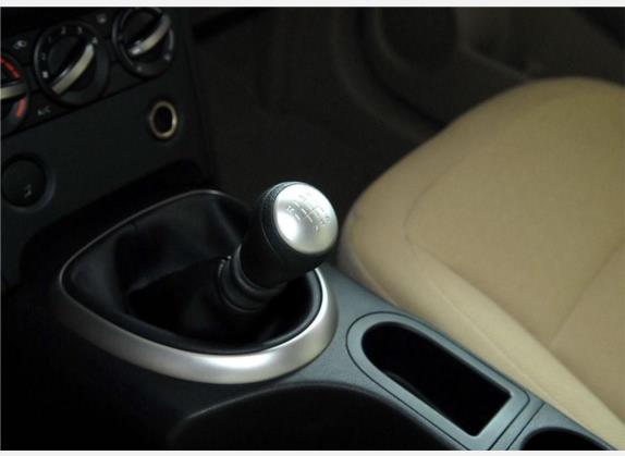 逍客 2008款 20S火 6MT 2WD 中控类   挡把