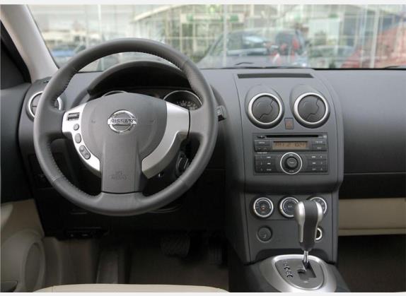 逍客 2008款 20X雷 CVT 2WD 中控类   驾驶位