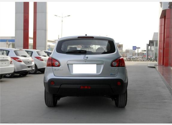 逍客 2008款 20X雷 CVT 2WD 外观   正后