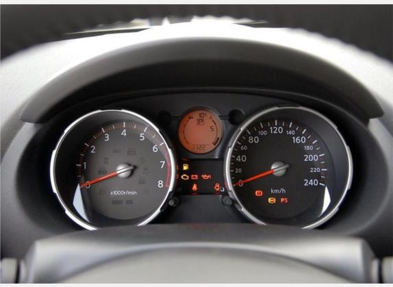 逍客 2008款 20X雷 CVT 2WD 中控类   仪表盘