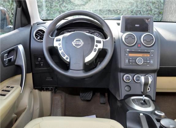 逍客 2011款 2.0XV 龙 CVT 4WD 中控类   驾驶位
