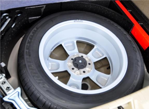逍客 2011款 2.0XV 龙 CVT 4WD 其他细节类   备胎