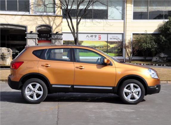 逍客 2011款 2.0XV 龙 CVT 4WD 外观   正侧