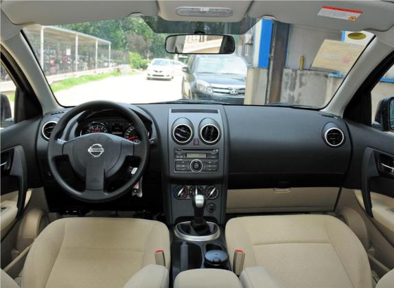 逍客 2012款 1.6XE 风 5MT 2WD 中控类   中控全图