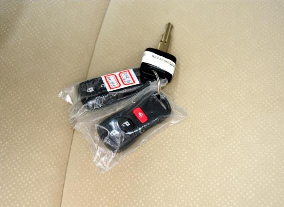 逍客 2012款 1.6XE 风 5MT 2WD 其他细节类   钥匙