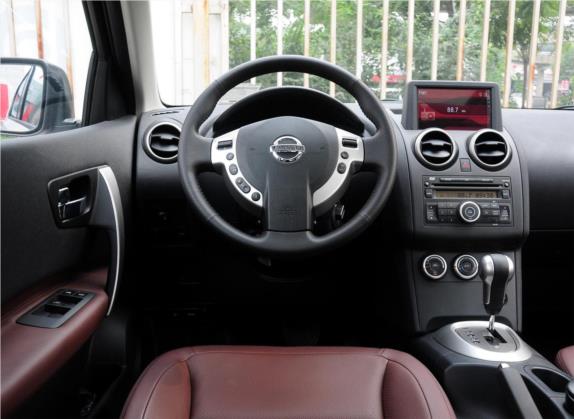 逍客 2013款 2.0XV 炫 CVT 2WD 中控类   驾驶位