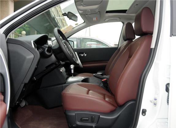 逍客 2013款 2.0XV 炫 CVT 2WD 车厢座椅   前排空间