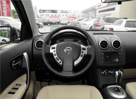 逍客 2015款 2.0XL 酷火 CVT 2WD 中控类   驾驶位
