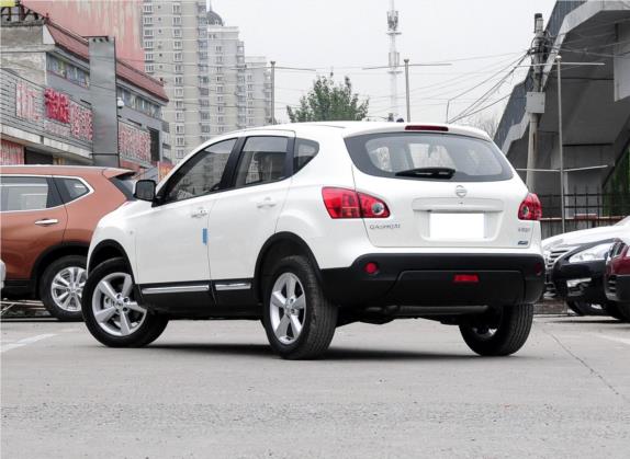 逍客 2015款 2.0XL 酷火 CVT 2WD 外观   斜后