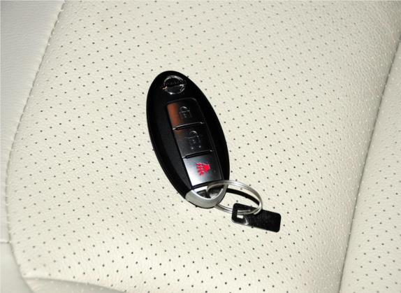 逍客 2015款 2.0XV 酷雷 CVT 2WD 其他细节类   钥匙
