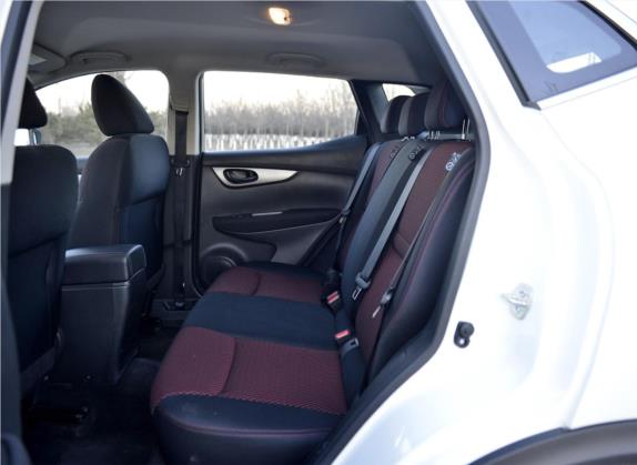 逍客 2016款 1.2T CVT时尚版 车厢座椅   后排空间