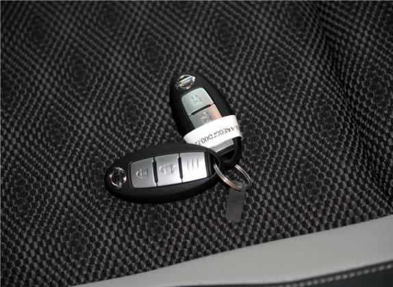逍客 2016款 2.0L CVT豪华版 其他细节类   钥匙