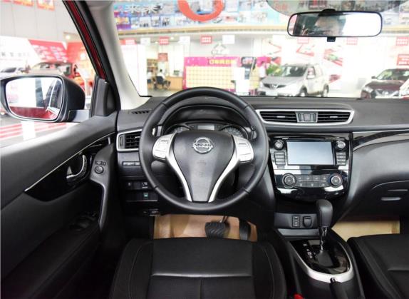 逍客 2016款 2.0L CVT尊享版 中控类   驾驶位