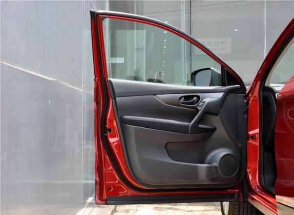 逍客 2017款 1.2T 手动时尚版 车厢座椅   前门板