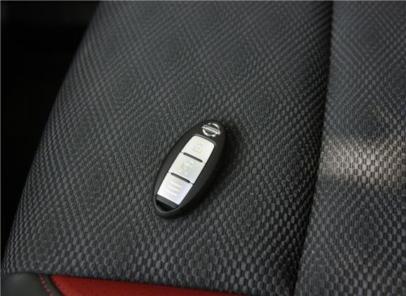 逍客 2017款 2.0L CVT豪华版 国V 其他细节类   钥匙