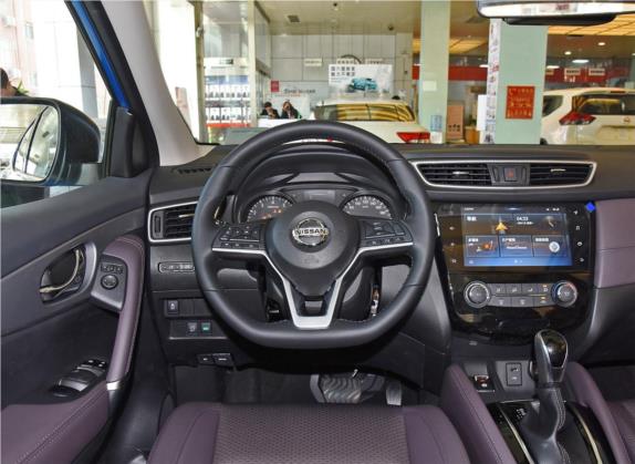 逍客 2019款 2.0L CVT豪华版 中控类   驾驶位