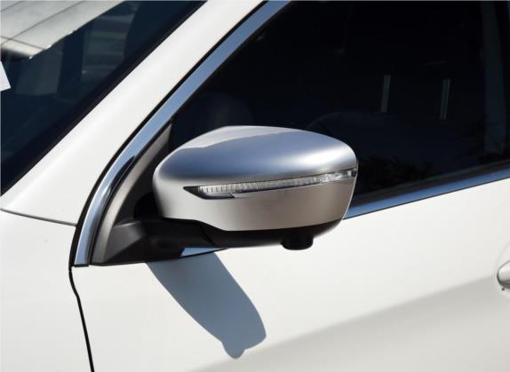 逍客 2019款 2.0L CVT旗舰版 外观细节类   外后视镜