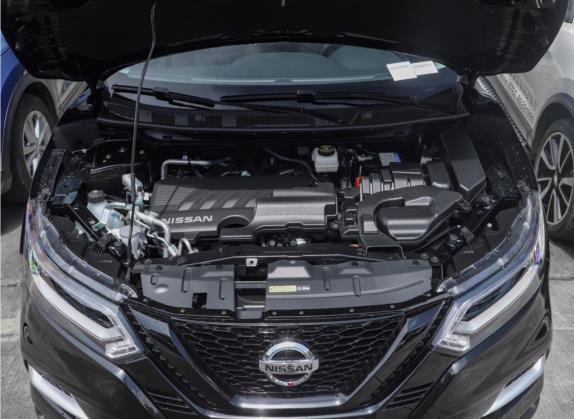 逍客 2022款 2.0L CVT XV Prem逍·夜版 其他细节类   发动机舱