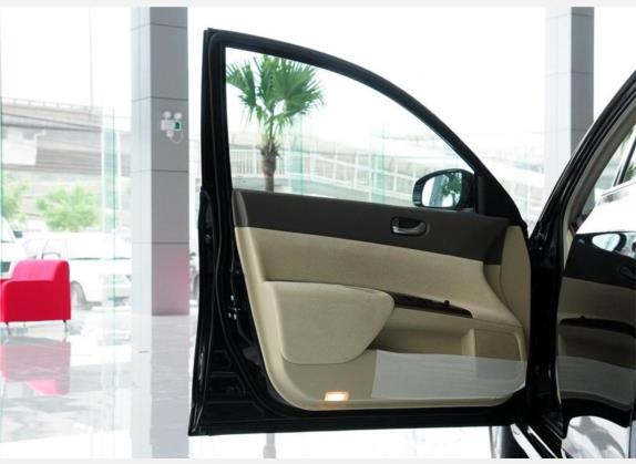 天籁 2008款 2.0L XE标准版 车厢座椅   前门板