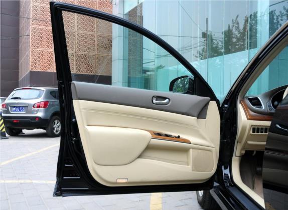 天籁 2011款 2.5L XL领先版 车厢座椅   前门板