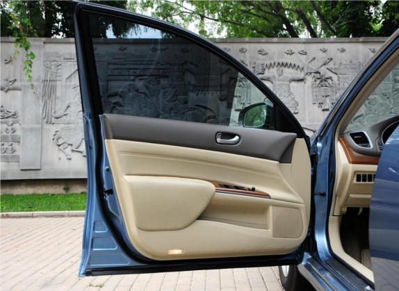 天籁 2011款 2.0L XL舒适版 车厢座椅   前门板