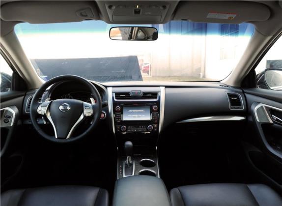 天籁 2013款 2.5L XL-NAVI Tech智享版 中控类   中控全图