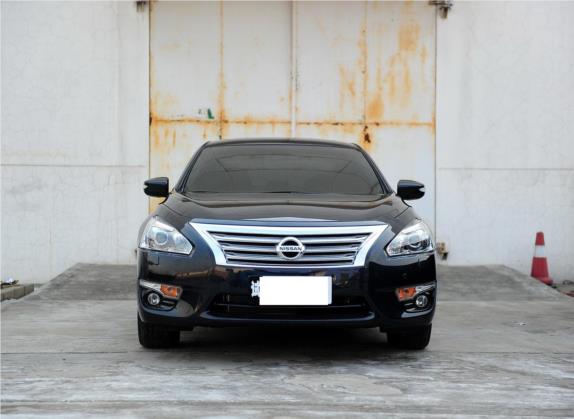 天籁 2013款 2.5L XL-NAVI Tech智享版 外观   正前