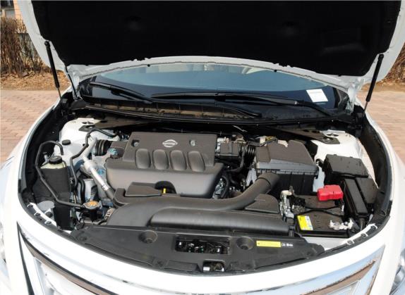 天籁 2013款 2.0L XL舒适版 其他细节类   发动机舱