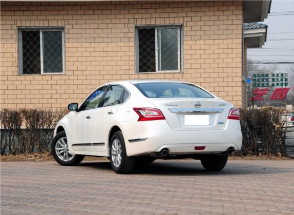 天籁 2013款 2.0L XL舒适版 外观   斜后