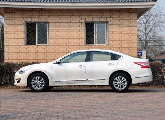 天籁 2013款 2.0L XL舒适版 外观   正侧