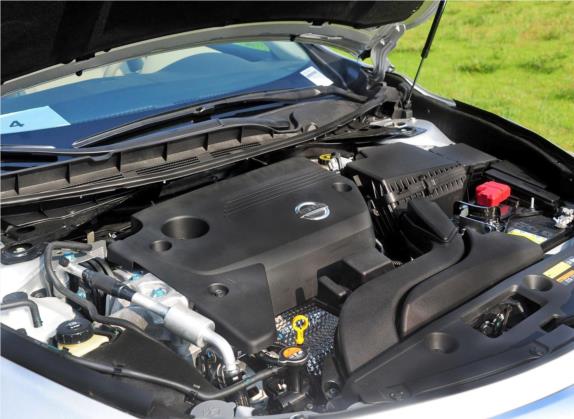 天籁 2014款 公爵 2.5L XV-VIP尊领版 其他细节类   发动机舱