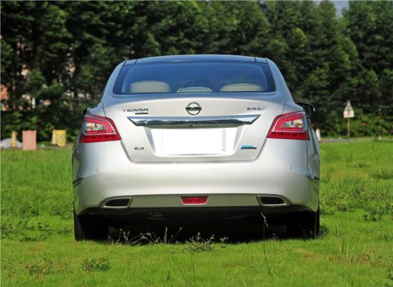 天籁 2014款 公爵 2.5L XV-VIP尊领版 外观   正后