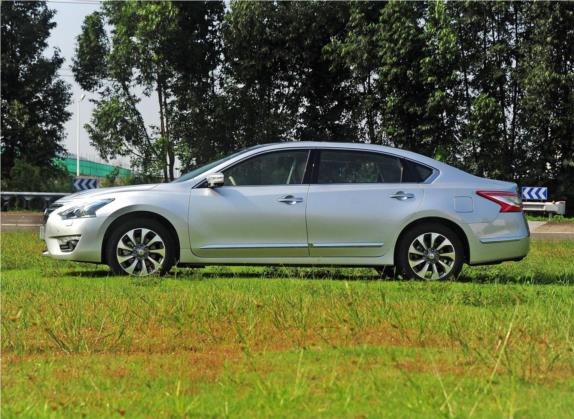 天籁 2014款 公爵 2.5L XV-VIP尊领版 外观   正侧