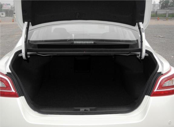 天籁 2014款 2.5L XL Upper科技版 车厢座椅   后备厢